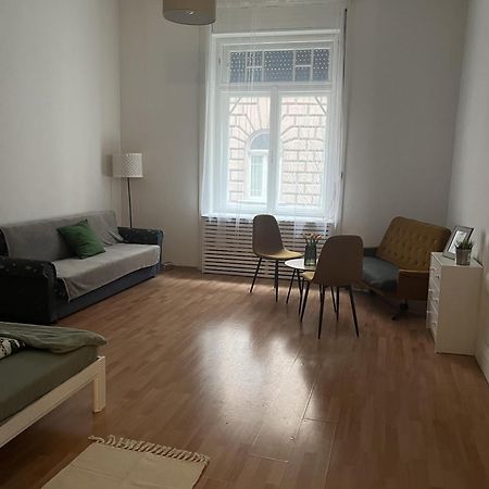 Palace District Rooms Budapest Esterno foto