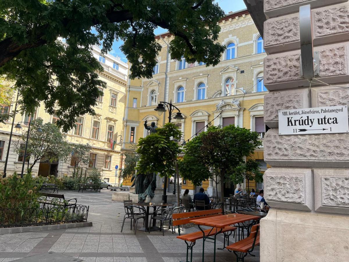 Palace District Rooms Budapest Esterno foto